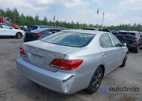 2005 Lexus Es 330 z USA, uszkodzony, nr VIN JTHBA30G755078448